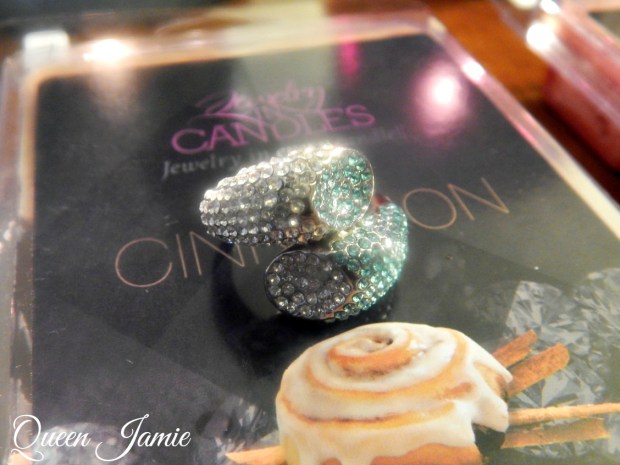 Jewlery in Candles Reveal (1)